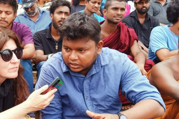 அடிப்படை உரிமை மீறல் மனுவை தாக்கல் செய்த வசந்த முதலிகே | Srilanka Protest Wasantha Muthalige Arrested