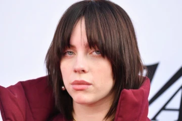 11 வயதில் ஆபாச படம் பார்த்தேன் - பிரபல பாடகிக்கு நேர்ந்த மோசமான அனுபவம்