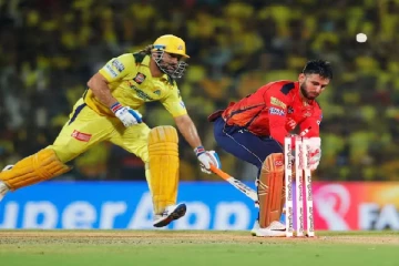 நடப்பு ஐ பி எல் தொடரில் முதன்முறையாக ஆட்டமிழந்த தோனி