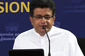 தம்மை சுயத் தனிமைப்படுத்தலுக்கு உட்படுத்திக் கொண்டுள்ள அமைச்சர் உதய கம்மன்பில