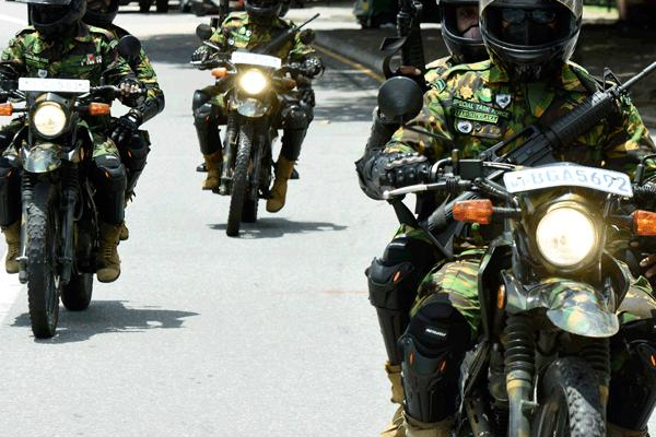 கெஹெல்பத்தரவுடன் தொடர்பை பேணிய ராஜபக்சர்களின் சகா தப்பியோட்டம்! தேடுதல் வேட்டை தீவிரம் | Slpp Member Linked To Ice Chemical Haul