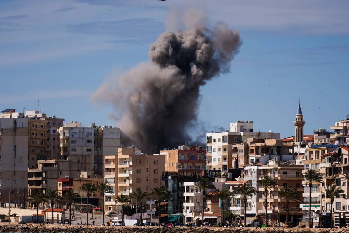 அமெரிக்கா, இஸ்ரேல் உடனான போரில் 3,375 பேர் பலி ; ஈரான் தகவல் | Iran Reports 3 375 Killed In Us Israel War Report