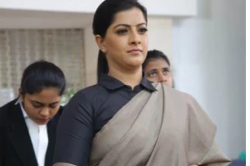 விவாகரத்தானா ஒரே வருஷத்தில் ராதிகா மனைவி! வரலக்ஷ்மியின் அம்மா யார் தெரியுமா?