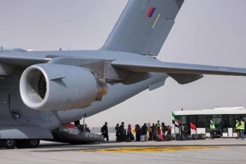 காபூல் விமான நிலையத்தில் அச்சுறுத்தல்: விமானத்தை ஒத்திவைத்த சுவிஸ்