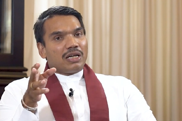 மொட்டுக் கட்சி ஆட்சிக்கு வந்ததும்..! சூளுரைக்கும் நாமல் | Grade Six Module Issue Namal S Opinion