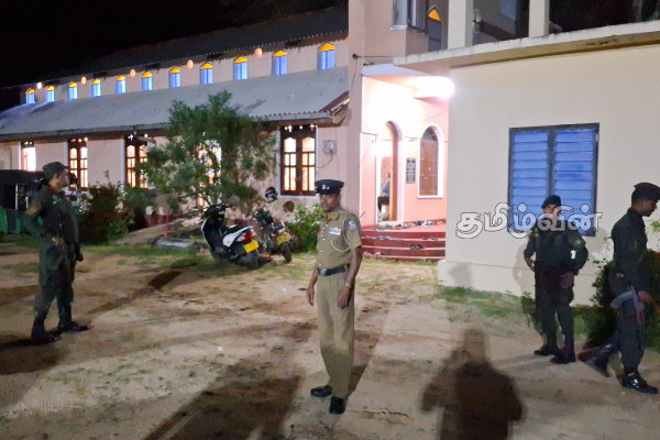 மட்டக்களப்பு சியோன் தேவாலயத்தில் இடம்பெற்ற கிறிஸ்மஸ் ஆராதனை நிகழ்வுகள் | Christmas Events At Zion Church Batticaloa