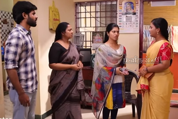 Siragadikka Aasai: முத்துவுடன் சேர்ந்து நெருக்கடி கொடுக்கும் குடும்பம்... உண்மையை உடைப்பாரா மீனா? | Siragadikka Aasai Muthu Search Meena Hide Truth Siragadikka Aasai: முத்துவுடன் சேர்ந்து நெருக்கடி கொடுக்கும் குடும்பம்... உண்மையை உடைப்பாரா மீனா? | Siragadikka Aasai Muthu Search Meena Hide Truth