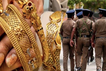 தென்னை மர உச்சியில் மீட்கப்பட்ட தங்க வளையல்கள் : காவல்துறையினருக்கு காத்திருந்த அதிர்ச்சி