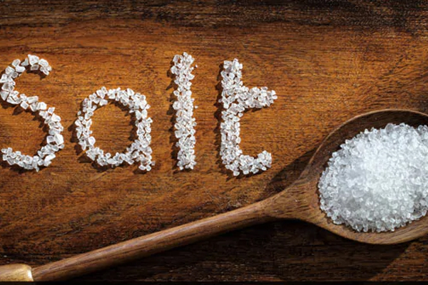 அளவுக்கு மிஞ்சிய உப்பு இத்தனை தீமையா! | Too Much Salt Is So Bad