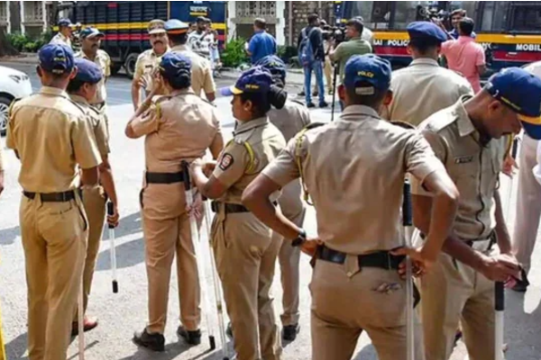 தாய் மொழிக்கு பதிலாக ஹிந்தி பேசிய 6 வயது மகள் - ஆத்திரத்தில் விபரீத முடிவெடுத்த தாய் | Mumbai Mother Kills 6 Yr Old Child For Speck Hindi