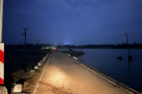 வட மாகாணத்தின் பல வீதிகள் வழமைக்கு | Cyclone Ditwah Roads In The North Return To Normal வட மாகாணத்தின் பல வீதிகள் வழமைக்கு | Cyclone Ditwah Roads In The North Return To Normal