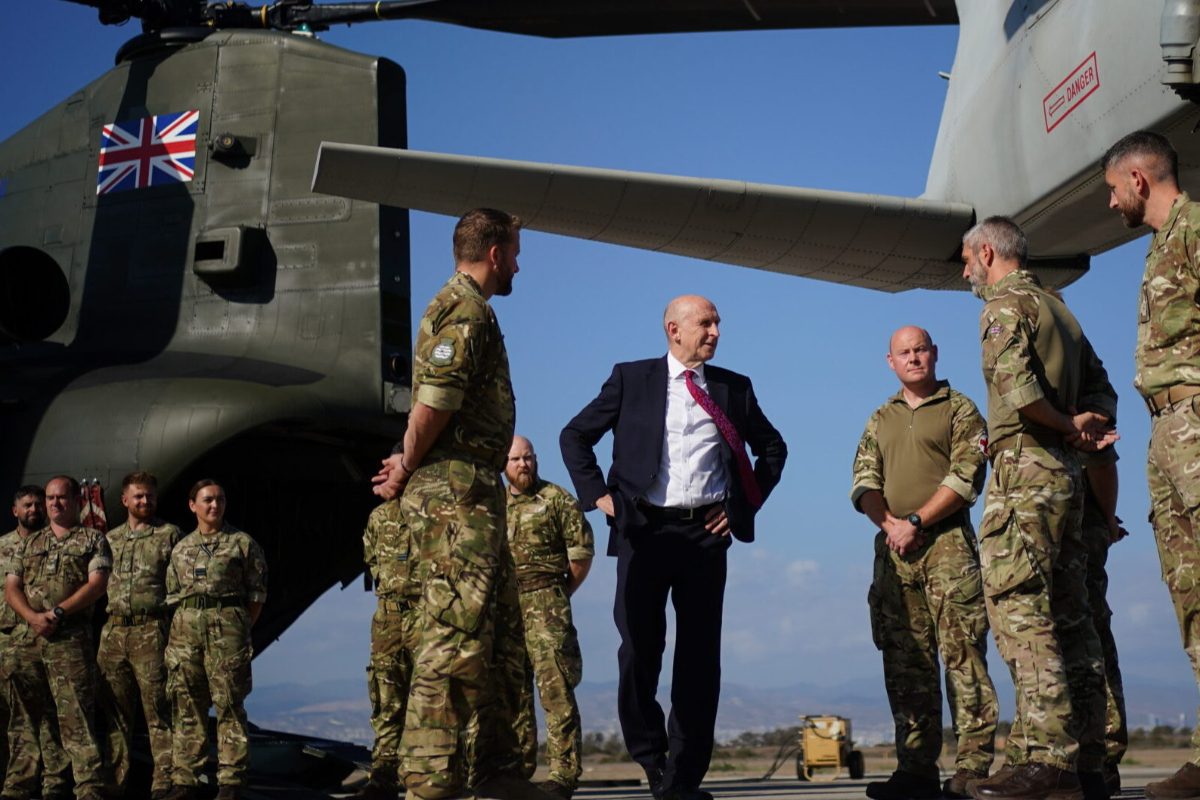 பிரித்தானிய இராணுவத் தளம் மீது ஈரான் தாக்குதல் | Iran Attacks Cyprus British Military Base பிரித்தானிய இராணுவத் தளம் மீது ஈரான் தாக்குதல் | Iran Attacks Cyprus British Military Base