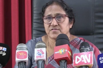 கிளிநொச்சியில் சமுர்த்தி பெறுபவர்களுக்கு அரசி வழங்கும் திட்டம்