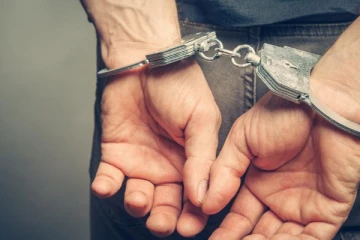 விமானப்படை பெண் அதிகாரிக்கு பாலியல் வன்கொடுமை: சக அதிகாரி கைது