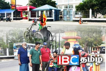 சக்கர நாற்காலி கிரிக்கெட் அணி வீரரின் ஒற்றுமைக்கான சுற்றுப்பயணம்