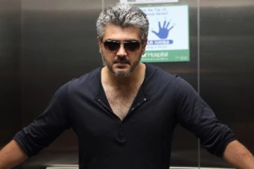 ஏழை வியாபாரி குழந்தைகளின் படிப்பிற்கு உதவிய தல அஜித்..! எவ்வளவு பணத்தொகை அளித்துள்ளார் தெரியுமா?