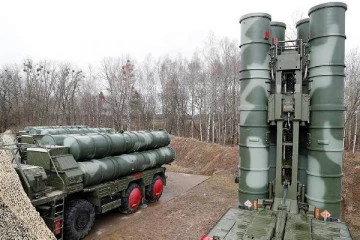 பாகிஸ்தான் தாக்குதலை முறியடித்த இந்தியாவின் ’சுதர்ஷன் சக்ரா’ S-400 ஏவுகணை அமைப்பு