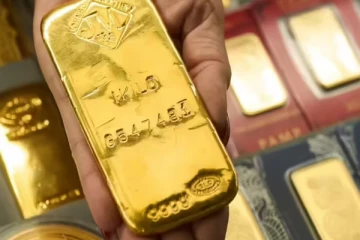 வெள்ளி ஒரே நாளில் ரூ.20,000 உயர்வு- பேரதிர்ச்சியில் மக்கள்