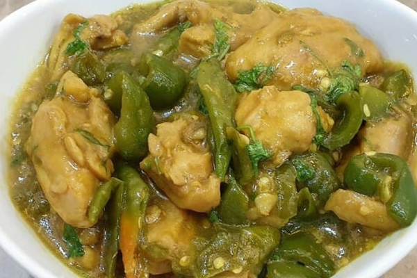 andhra style green chilli chicken