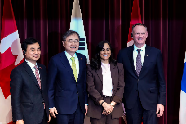 கனடாவிற்கும் தென் கொரியாவிற்கும் இடையில் புதிய பாதுகாப்பு ஒப்பந்தம் | Canada And South Korea Set To Sign கனடாவிற்கும் தென் கொரியாவிற்கும் இடையில் புதிய பாதுகாப்பு ஒப்பந்தம் | Canada And South Korea Set To Sign