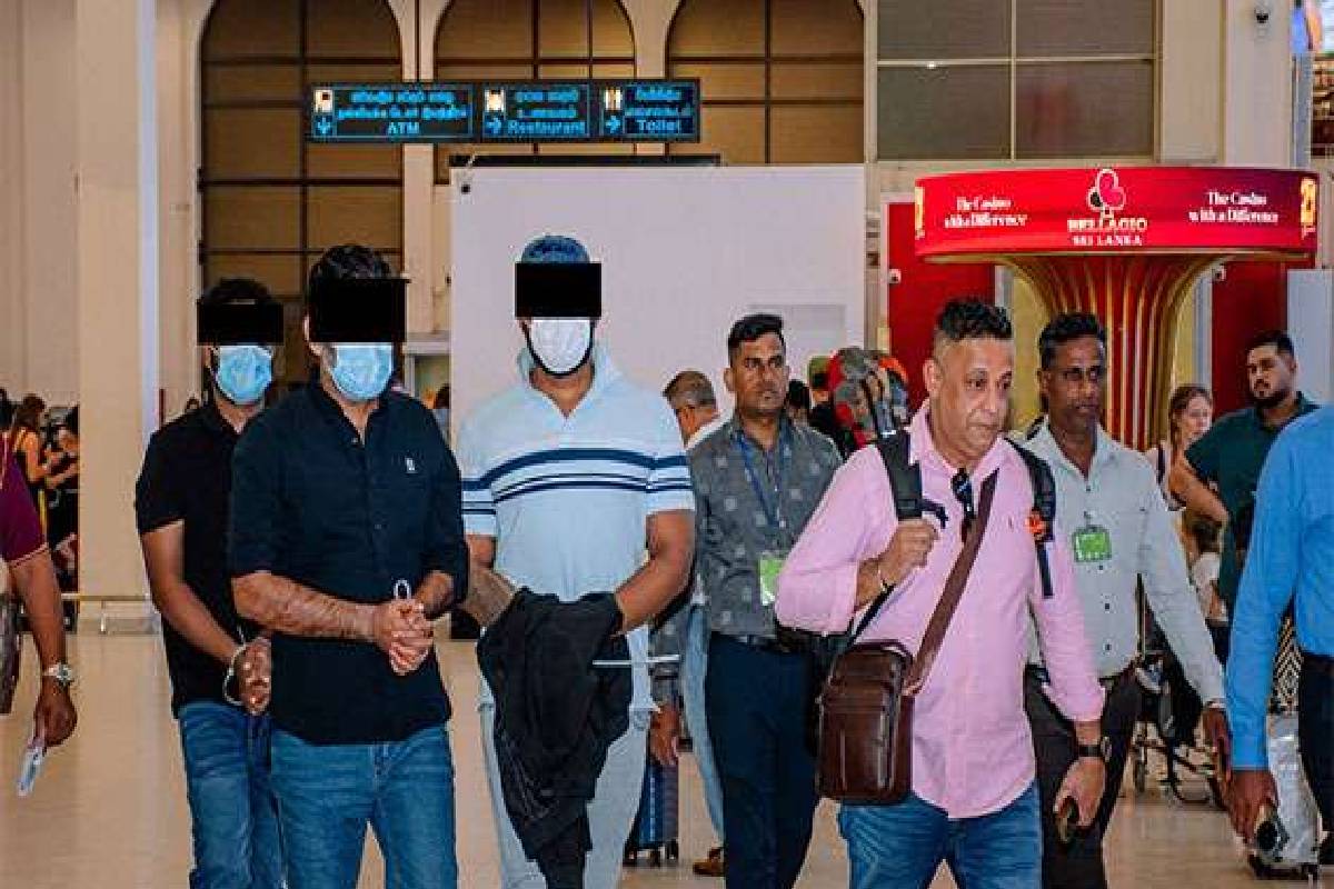 மலேசியாவிலிருந்து ஆபத்தான நபர்களை ஏற்றிய சிறிலங்கன் எயார் லைன்ஸ் கட்டுநாயக்காவில் தரையிறங்கியது | Plane Carrying Rathmalane Saima Arrives Katunayake மலேசியாவிலிருந்து ஆபத்தான நபர்களை ஏற்றிய சிறிலங்கன் எயார் லைன்ஸ் கட்டுநாயக்காவில் தரையிறங்கியது | Plane Carrying Rathmalane Saima Arrives Katunayake