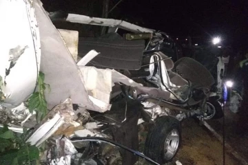 இலங்கையை உலுக்கிய விபத்து; 7 பேர் பலி