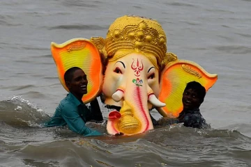 விநாயகர் சதுர்த்தியில் இந்த தவறை மட்டும் செய்து விடாதீர்கள்... எச்சரிக்கை!