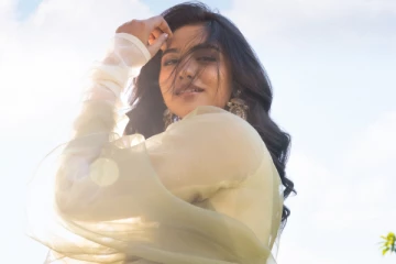 இளம் நடிகை மமிதா பைஜூ கியூட் ஸ்டில்கள்