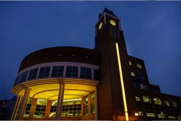 தமிழர் நினைவு தினத்தில் கனேடிய பிரம்டன் நகரில் சுடரேற்றல் நிகழ்வு