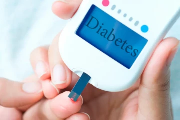 சாப்பிட்டவுடன் சர்ருனு சர்க்கரை அளவை அதிகரிக்கும் 5 ஆபத்தான உணவுகள் ; சுகர் இருக்கவங்க உஷார்