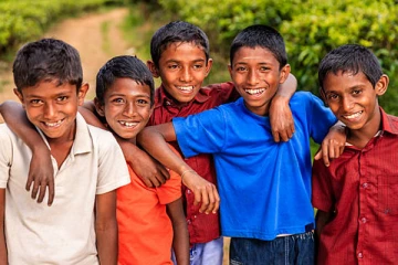 போதையால் அனாதரவான 12,000க்கும் மேற்பட்ட குழந்தைகள்!