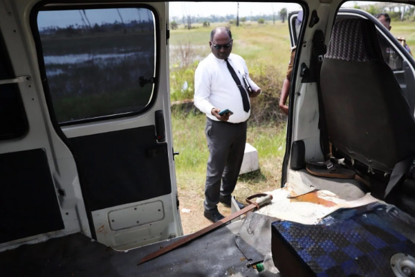 யாழில் காவல்துறையினரால் சுட்டுக்கொல்லப்பட்ட சிறுவன் : விசாரணைகள் தீவிரம் | 17 Year Old Boy Shot Dead By Police In Jaffna