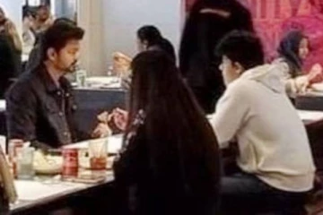 மகள், மனைவி இல்லாமல் கனடாவில் மகனை சந்திக்க போன விஜய்!! காரணமே இதுதான்...