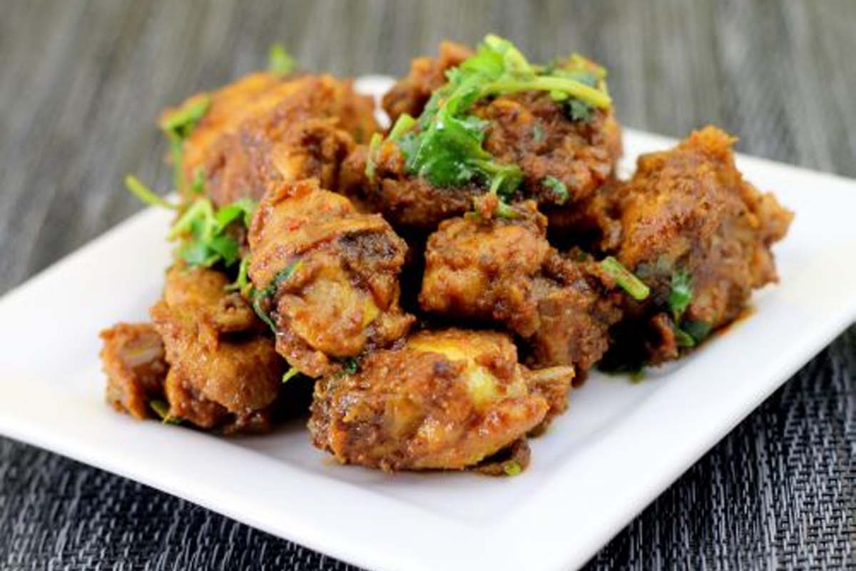 வீடே மனக்கும் அளவு சிக்கன் வறுவல் எப்படி செய்யனும் தெரியுமா? | How To Prepare Chef Deena Style Chicken Varuval