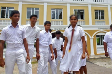 பாடசாலை நடத்தப்படுவது தொடர்பில் 25ஆம் திகதி முதல் புதிய நடைமுறை! கல்வி அமைச்சின் அறிவிப்பு