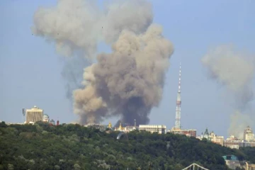 உக்ரைன் மீது பாரியளவிலான வான்வழி தாக்குதலை நடத்திய ரஷ்யா!