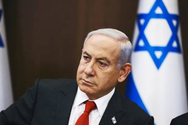 மீண்டும் வெடித்த காசா போர்: தாக்குதல் நடத்த நெதன்யாகு அதிரடி உத்தரவு | Israel Strikes Gaza After Hamas Truce Breach மீண்டும் வெடித்த காசா போர்: தாக்குதல் நடத்த நெதன்யாகு அதிரடி உத்தரவு | Israel Strikes Gaza After Hamas Truce Breach