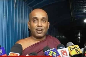 தன்னை காப்பாற்றுமாறு கோட்டாபயவிடம் அழுது புலம்பினாரா தேரர்? பின்னணி குறித்து தகவல் - செய்திகளின் தொகுப்பு