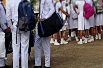 மீண்டும் பாடசாலைகள் மூடப்படும்? எச்சரிக்கை விடுத்துள்ள வைத்திய நிபுணர்!