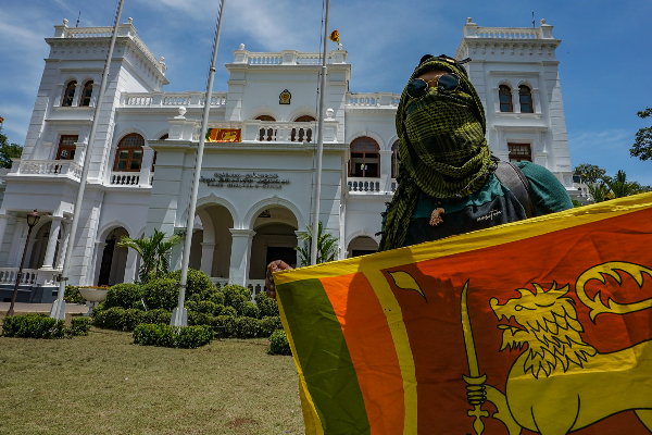 கோட்டாபயவிற்கு எதிரான போராட்டத்தில் மௌனம் காக்கும் தமிழ்த்தேசியக் கட்சி | Srilanka Protest Against Government