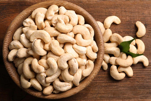 தினமும் 4 முந்திரி சாப்பிட்டால் நடக்கும் அதிசயம்! பல பிரச்சினைக்கு தீர்வு | Cashew Nuts Daily 4 Eating Benefits In Tamil