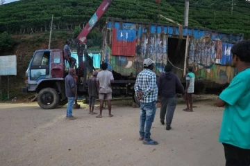 වසර 28ක් එකතැන තිබු කන්ටේනර පෙට්ටියක් ඉවත් කිරීමට අවසර හිමිවෙයි