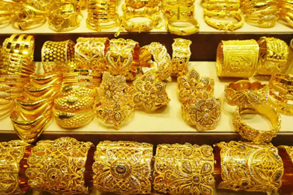 தங்கம் விலை கிடு கிடுவென உயர்வு - சவரன் ரூ.40 ஆயிரத்தை தாண்டியது..! - தமிழ்நாடு