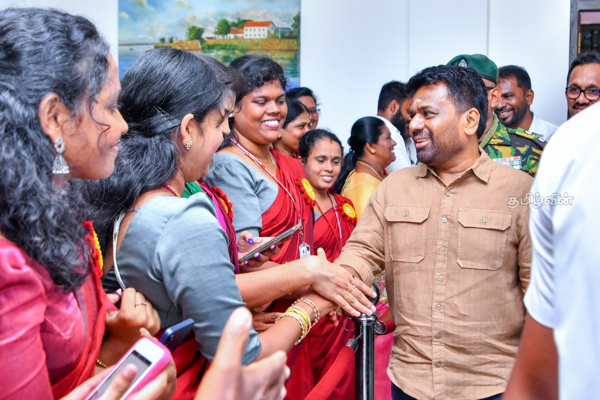 ஜனாதிபதியால் திறந்து வைக்கப்பட்ட மட்டக்களப்பு புதிய பொது நூலகம் | Batticaloa Public Library Open