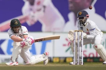 இலங்கை டெஸ்டில் ஜாம்பவானின் இமாலய சாதனையை நொறுக்கிய அனுபவ வீரர்