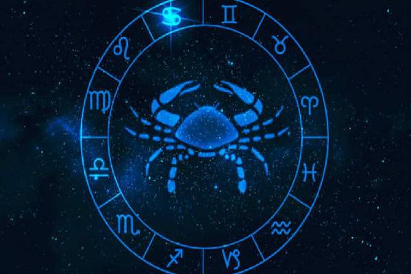 கடினமான சூழ்நிலையிலும் நிதானமாக நடந்துக்கொள்ளும் ராசியினர்... உங்க ராசி என்ன? | Which Zodiac Signs Are The Most Clam Person கடினமான சூழ்நிலையிலும் நிதானமாக நடந்துக்கொள்ளும் ராசியினர்... உங்க ராசி என்ன? | Which Zodiac Signs Are The Most Clam Person