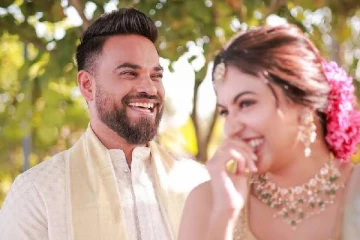 கோலாகலமாக நடந்த நடிகை அஞ்சு சூரியனின் நிச்சயதார்த்தம்.. அழகிய புகைப்படங்கள் இதோ