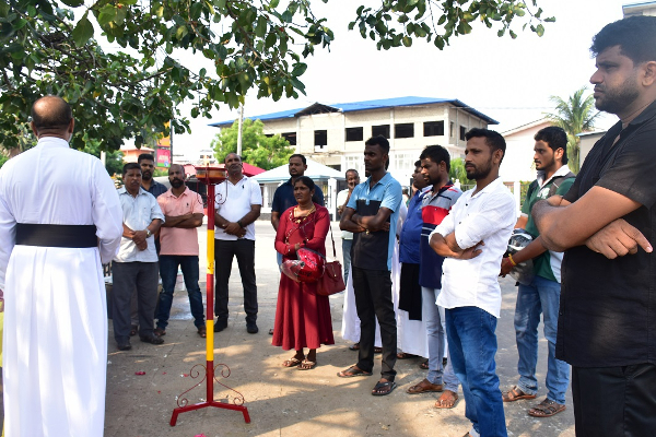 தமிழர் தாயகமெங்கும் உணர்வெழுச்சியுடன் இடம்பெற்ற முள்ளிவாய்க்கால் நினைவேந்தல் [காணொளிகள்] | Mullivaikkal Commemoration Events