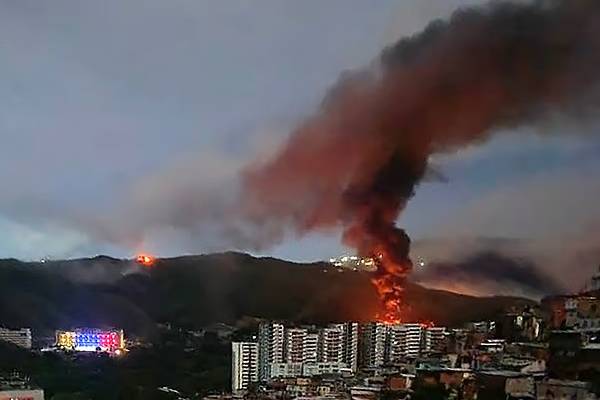 மதுரோவை விட மோசமான முடிவாக... வெனிசுலாவின் புதிய ஜனாதிபதிக்கும் ட்ரம்ப் அச்சுறுத்தல் | Trump Threatens Worse Than Maduro