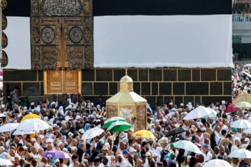 ஹஜ் புனித யாத்திரைக்கு சென்றவரக்ளில் 550 பேர் பரிதாபமாக உயிரிழப்பு!